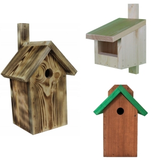 Budki lęgowe dla ptaków - zestaw 3 rodzajów - brązowa z zielonym dachem, surowa oraz opalana.